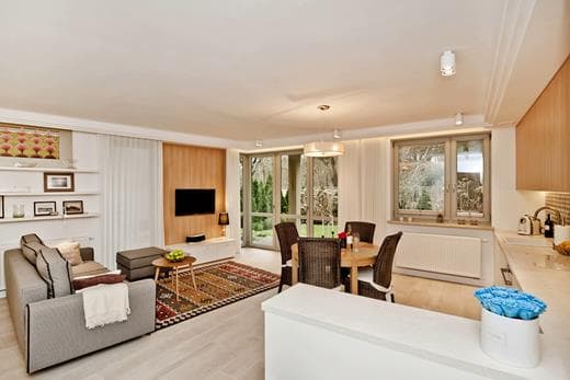 Apartment Image 1