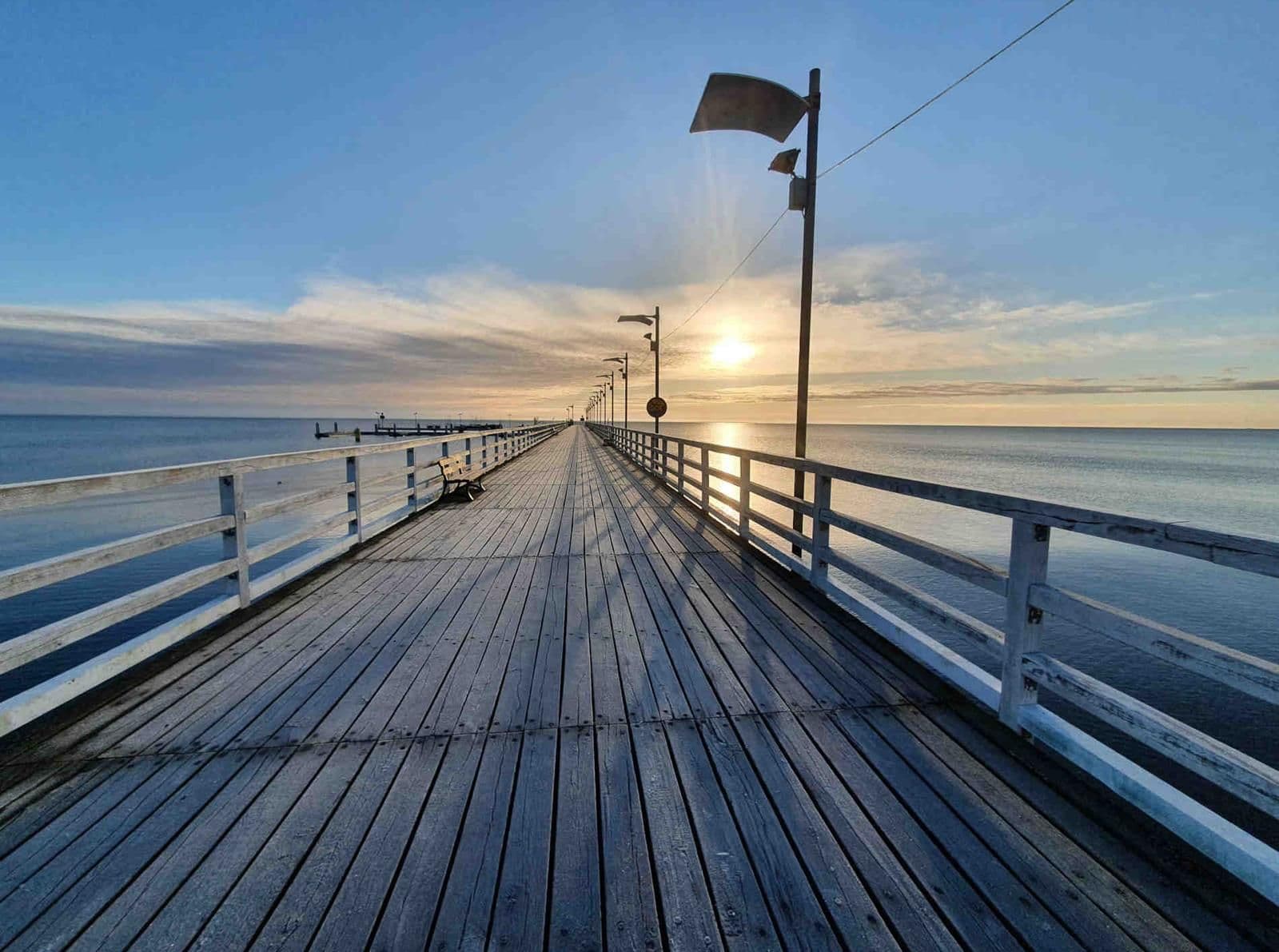 Molo w Mechelinkach - dlaczego warto się tam wybrać?